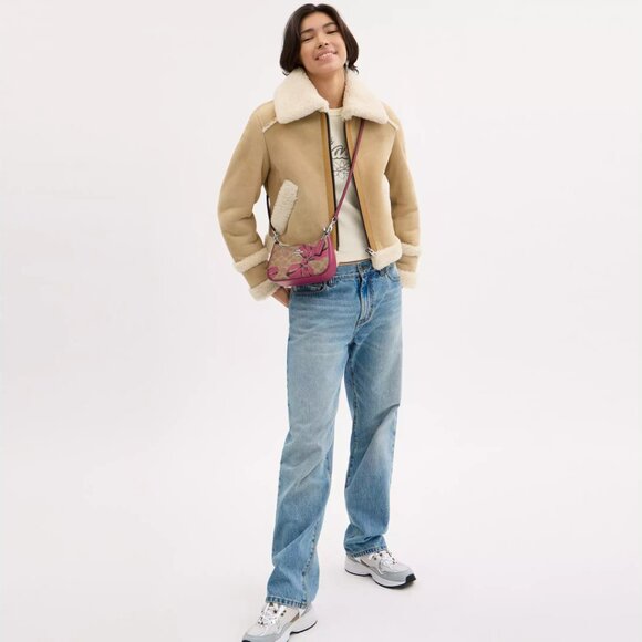 🎁CoachTeri Mini Crossbody Bag In Signature Canvas With Bow Print - Picture 4 of 8